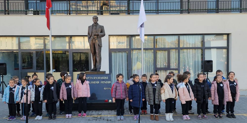 10 Kasım Atatürk'ü Anma Günü