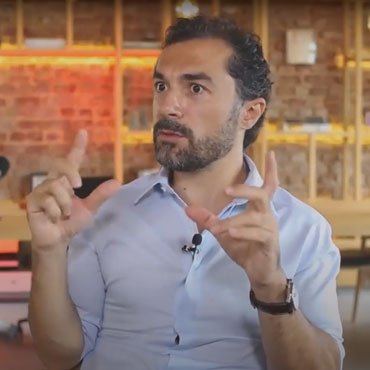 Bir Başarı Öyküsü - BloombergHT - Prof. Dr. Ufuk AKÇİĞİT